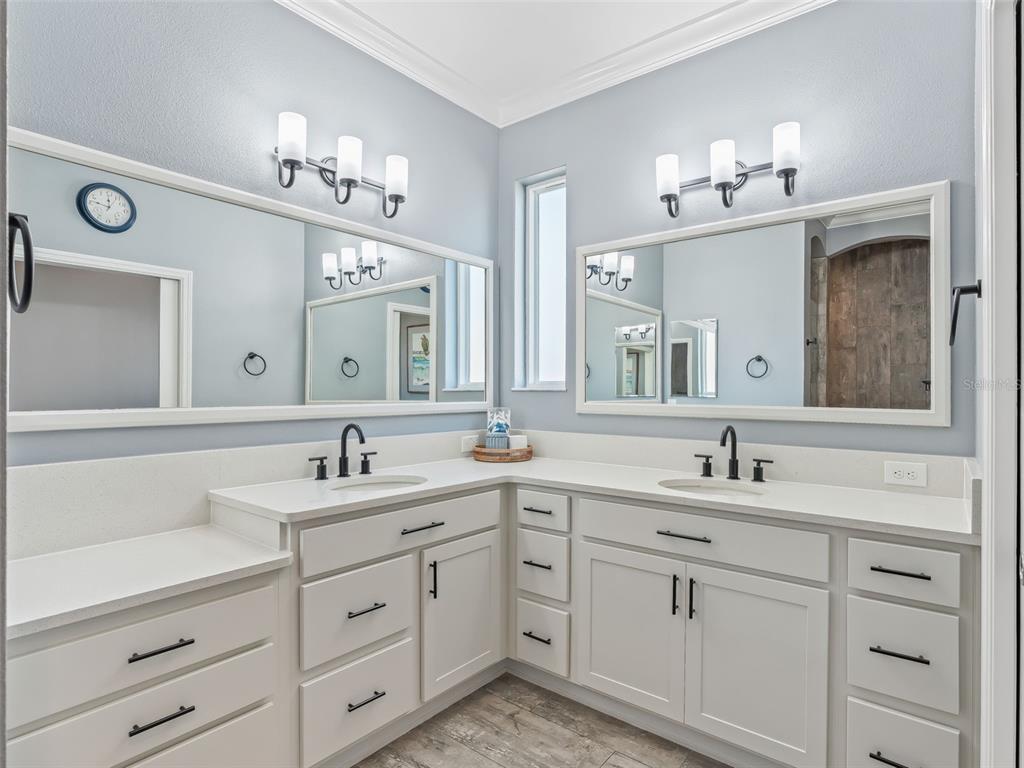 5689 Henry Loop The Villages, FL 34762 - Photo 30 of 60