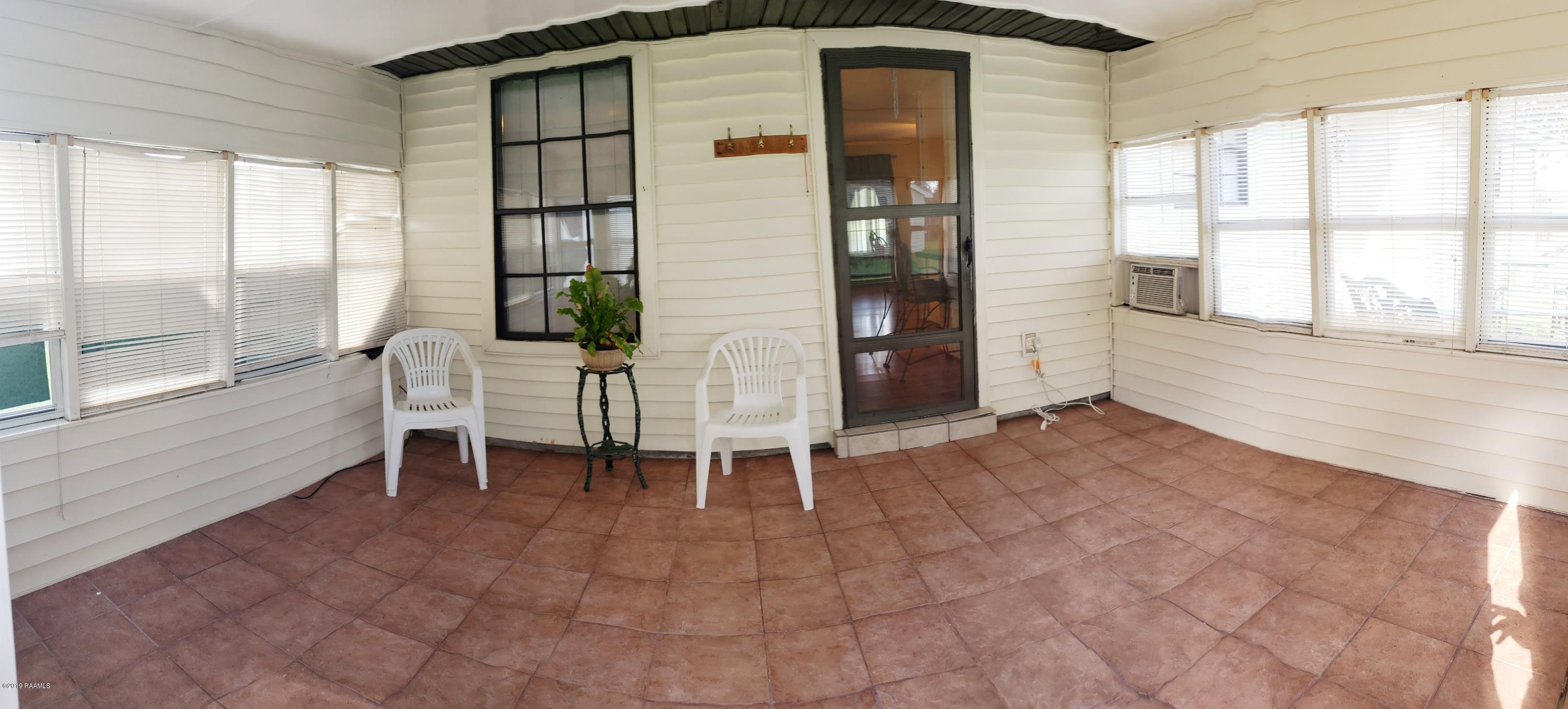 7239 Clifton Road Maurice, LA 70555 - Photo 13 of 21 Gallery Image 13