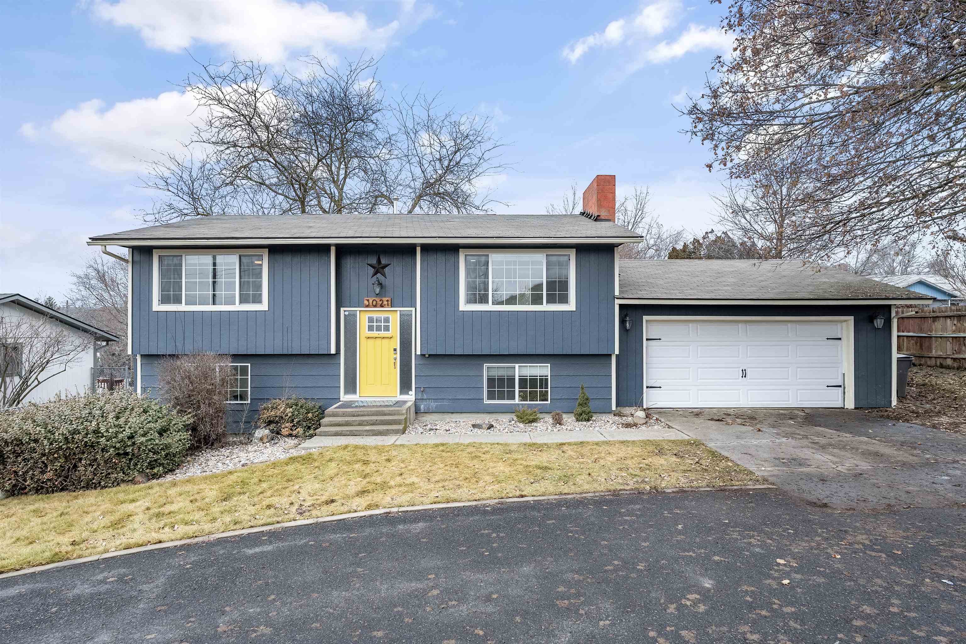 3021 East Farwell Road Mead, WA 99021 - Photo 1 of 27