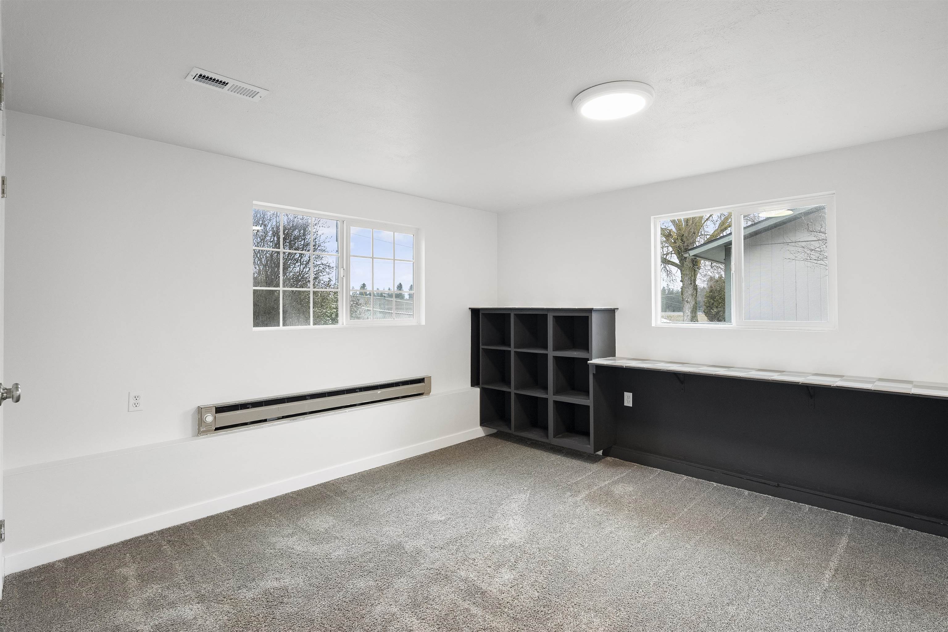 3021 East Farwell Road Mead, WA 99021 - Photo 15 of 27