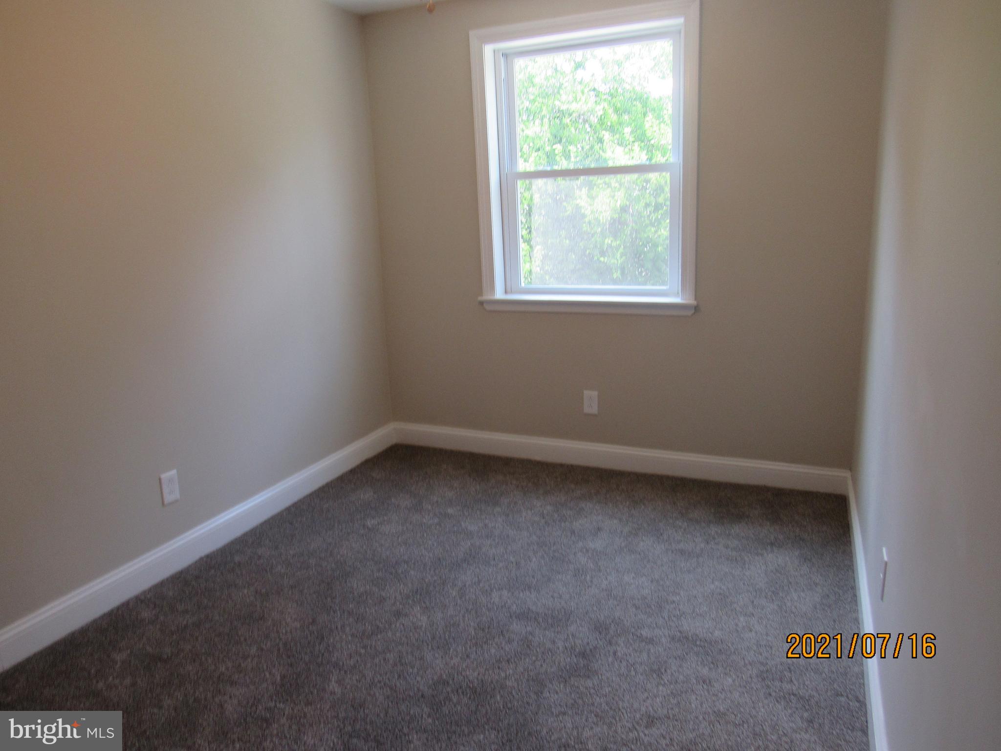 6318 Foxhill Road Philadelphia, PA 19120 - Photo 16 of 36 Bedroom
