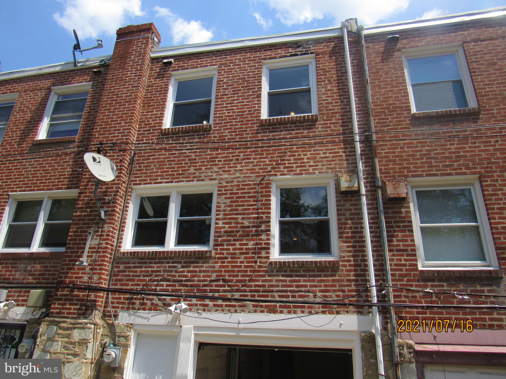 6318 Foxhill Road Philadelphia, PA 19120 - Photo 35 of 36 Rear of Home