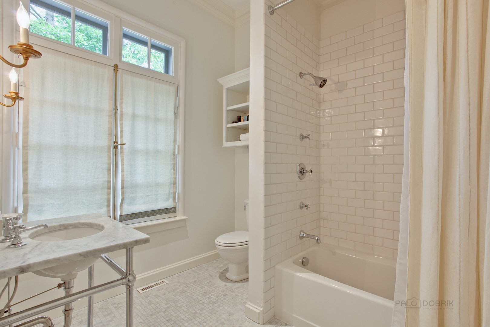 131 Moffett Road Lake Bluff, IL 60044 - Photo 20 of 39 Gallery Image 20