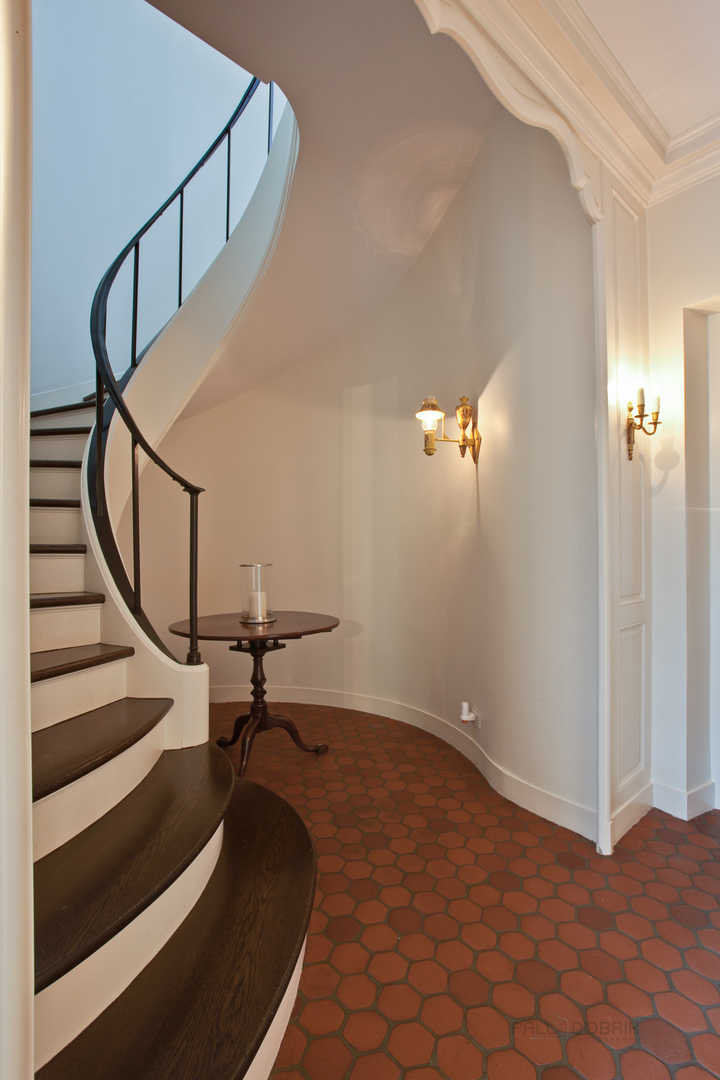 131 Moffett Road Lake Bluff, IL 60044 - Photo 10 of 39 Gallery Image 10