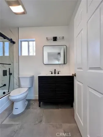 $1,890 | 6445 Tujunga Avenue, North Hollywood, CA 91606