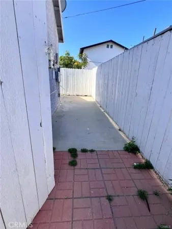 $1,995 | 6445 Tujunga Avenue, North Hollywood, CA 91606
