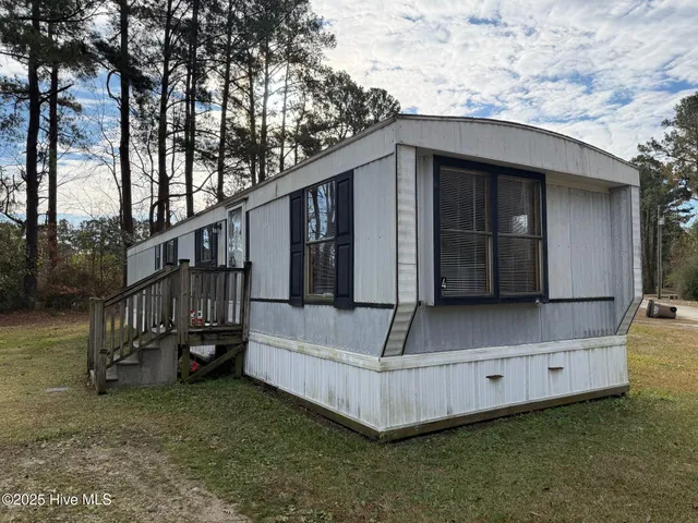 $795 | 631 Holly Shelter Road, Unit 4, Jacksonville, NC 28540
