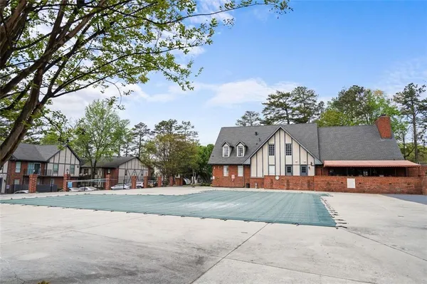 $169,000 | 6851 Roswell Road, Unit N10, Atlanta, GA 30328