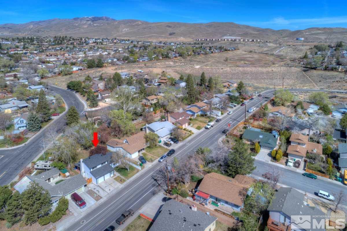 1645 Wyoming Avenue Reno, NV 89503 - Photo 28 of 28 an aerial view of a city
