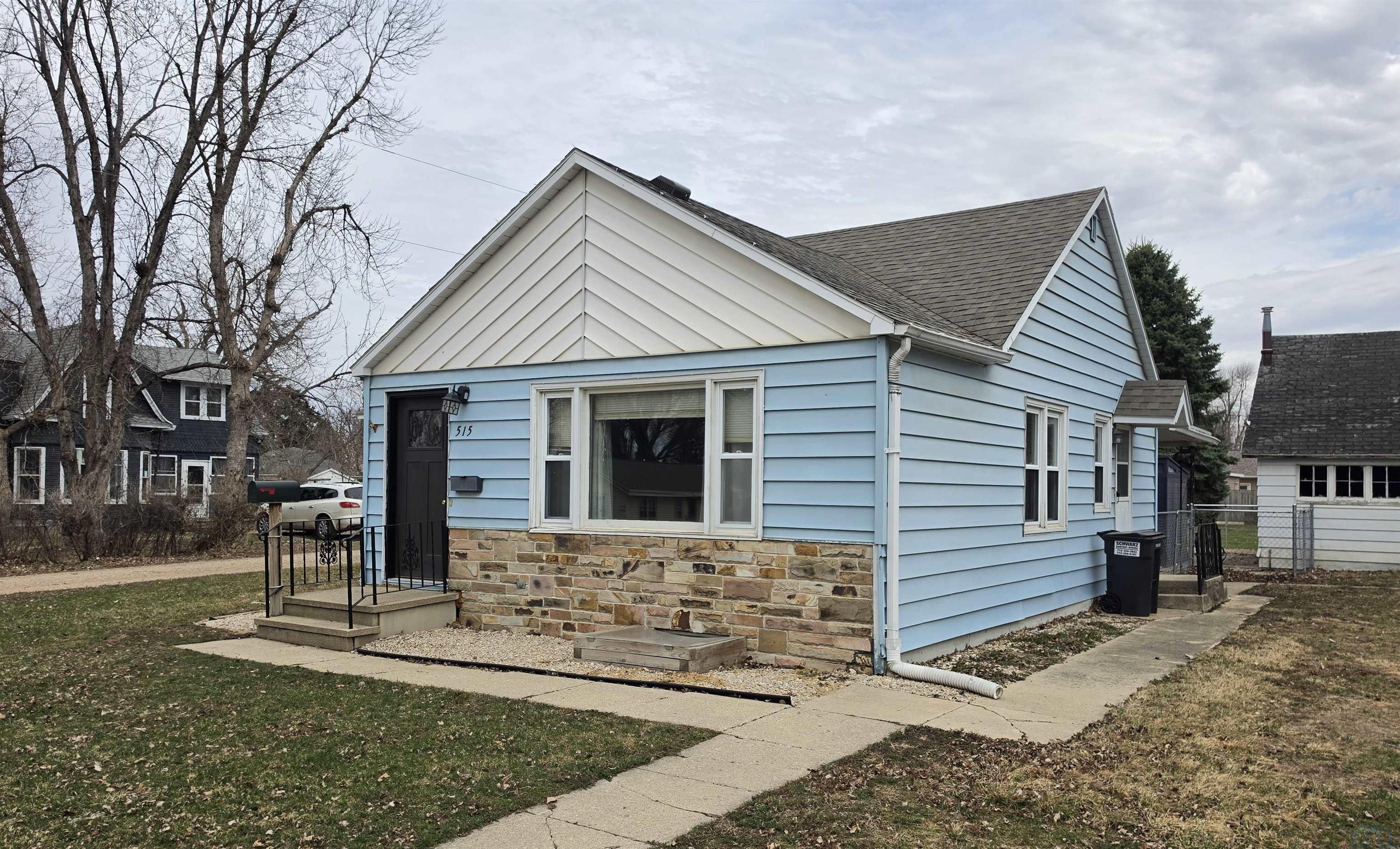 515 8th Avenue Sheldon, IA 51201 - Photo 36 of 38 Gallery Image 36