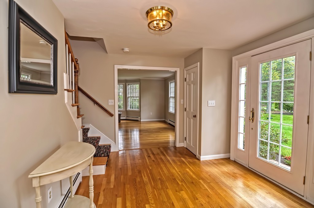 18 Ridge Road Norfolk, MA 02056 - Photo 3 of 30 Gallery Image 3