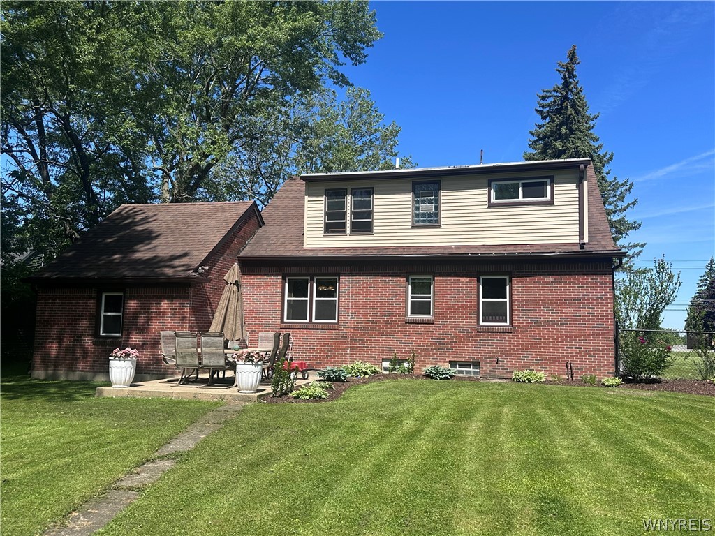 2255 Berg Road West Seneca, NY 14224 - Photo 3 of 41