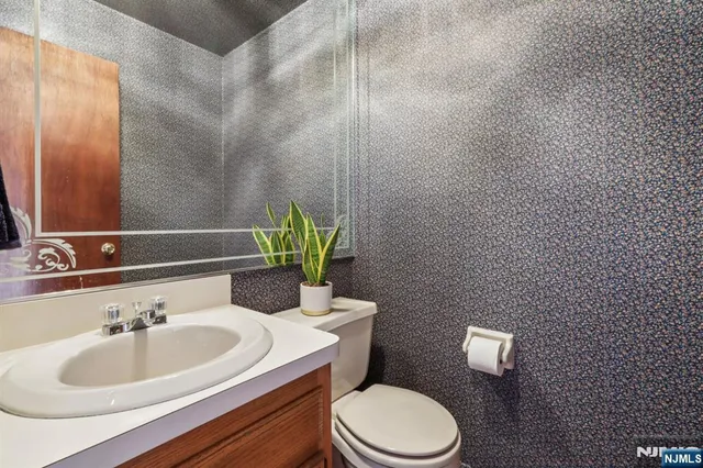 $429,999 | 70 River Road, Unit C003, Clifton, NJ 07014