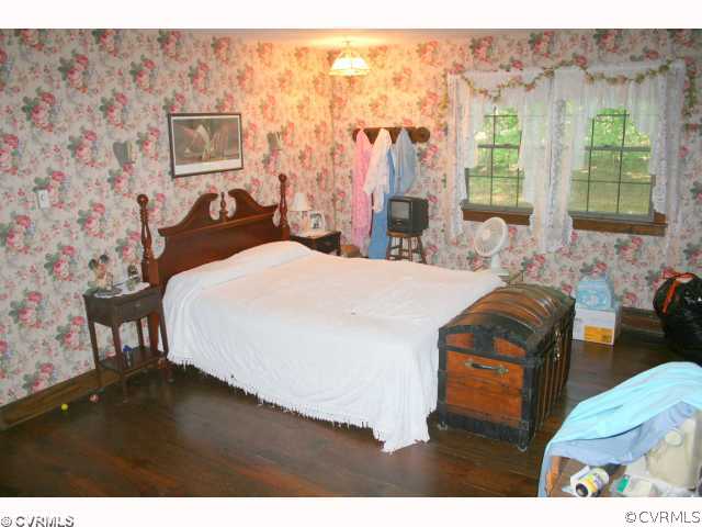 2781 Genito Road Powhatan, VA 23139 - Photo 7 of 12 Master Bedroom