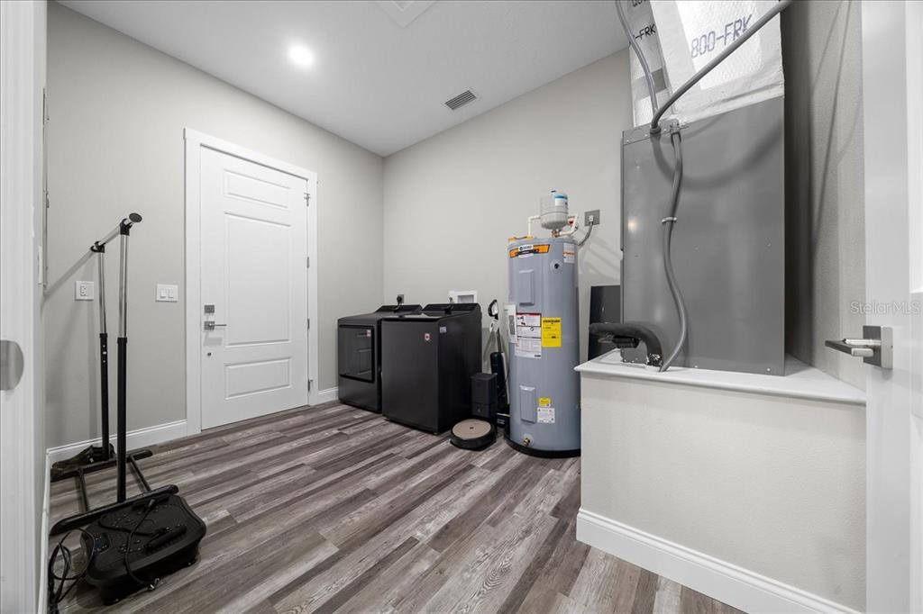 252 Malauka Road Ocklawaha, FL 32179 - Photo 38 of 78