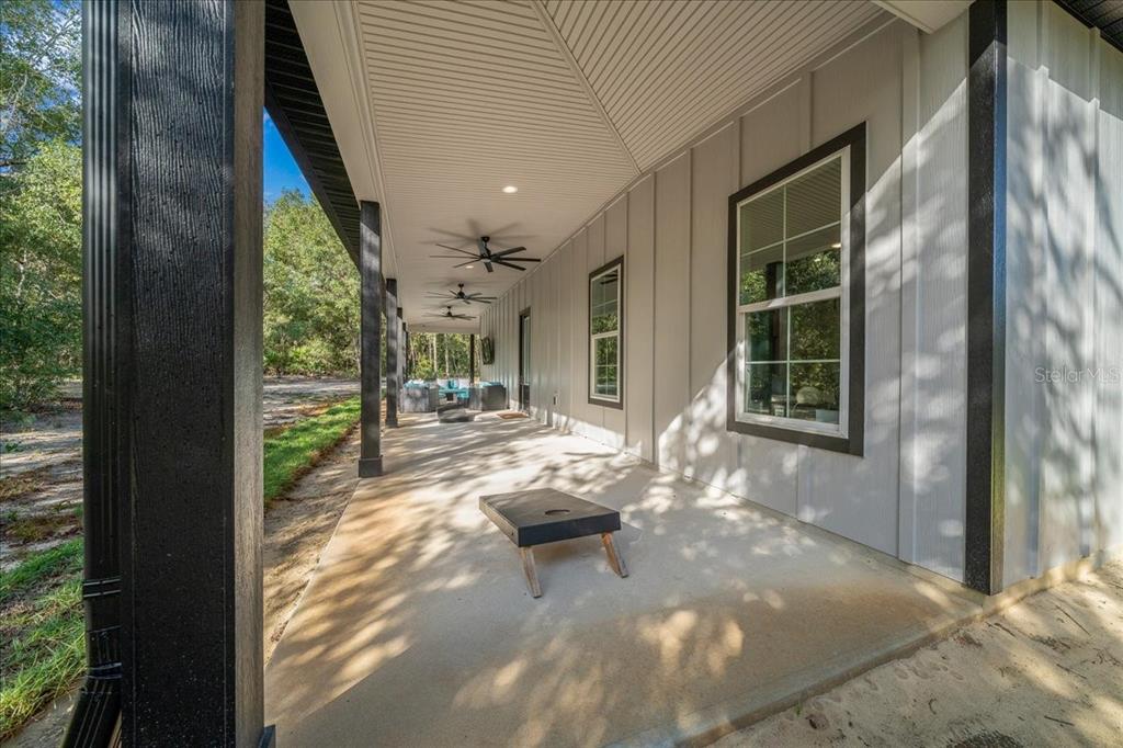 252 Malauka Road Ocklawaha, FL 32179 - Photo 4 of 78