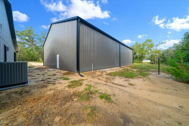 $625,000 | 252 Malauka Road, Ocklawaha, FL 32179