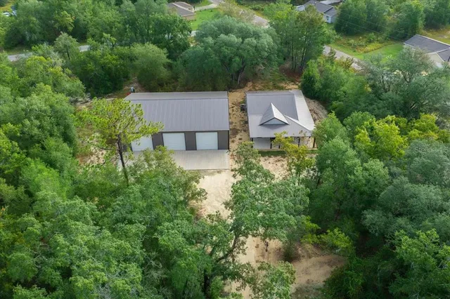 $625,000 | 252 Malauka Road, Ocklawaha, FL 32179