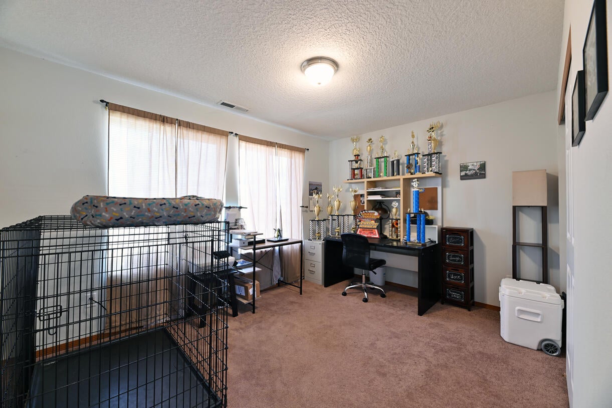 7521 High Banks Road Central Point, OR 97502 - Photo 21 of 28 DSC_1355