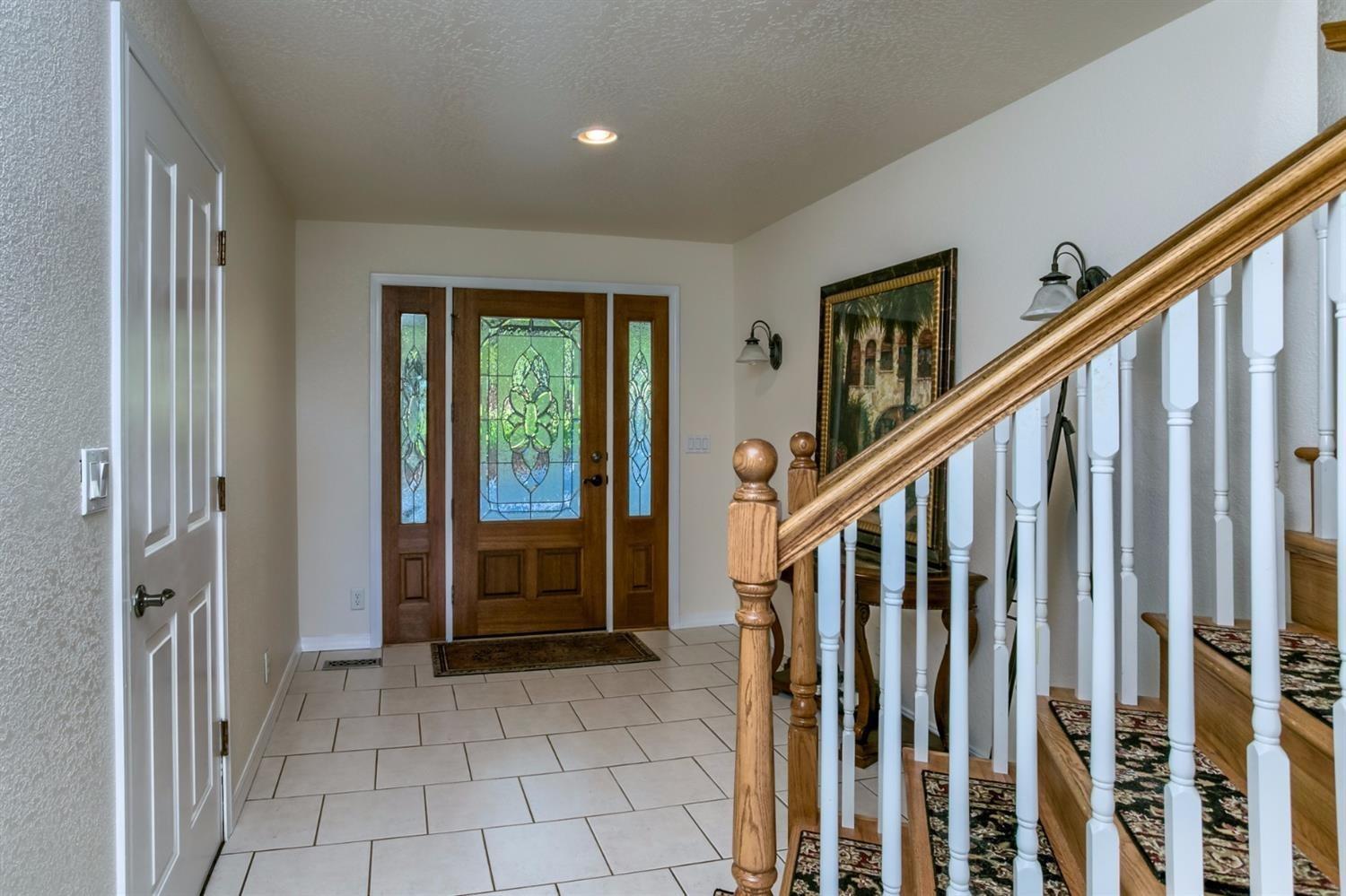 4110 Old Stage Road Central Point, OR 97502 - Photo 6 of 34 a view of a entryway with stairs