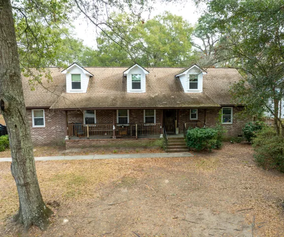 $679,000 | 746 Tallwood Road, Charleston, SC 29412