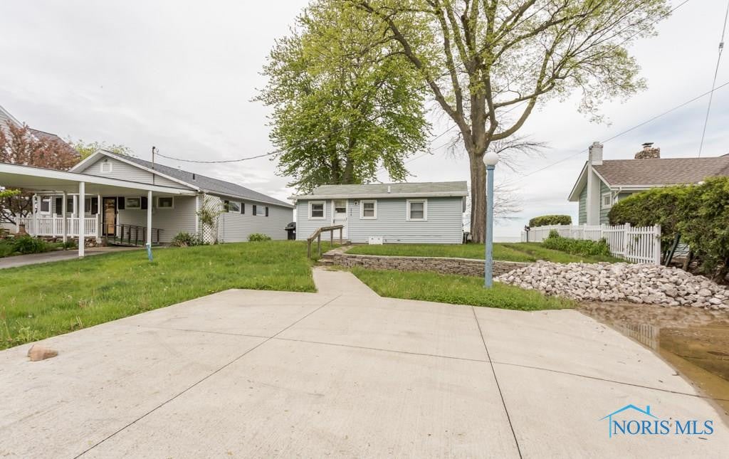 2739 East Sand Road Port Clinton, OH 43452 - Photo 5 of 26 Gallery Image 5