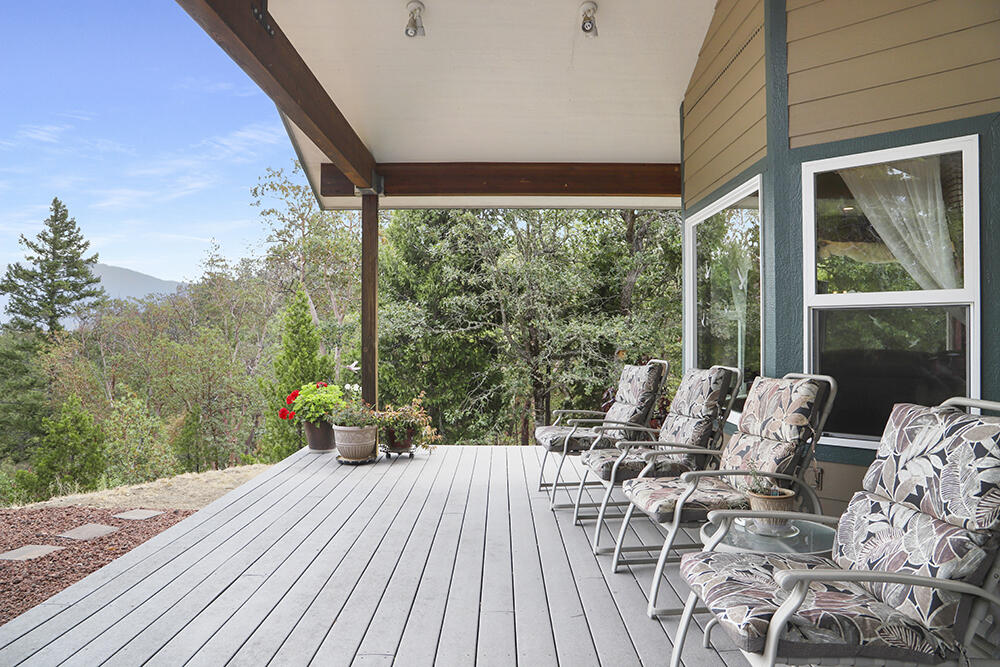 13245 Water Gap Road Williams, OR 97544 - Photo 26 of 45 27