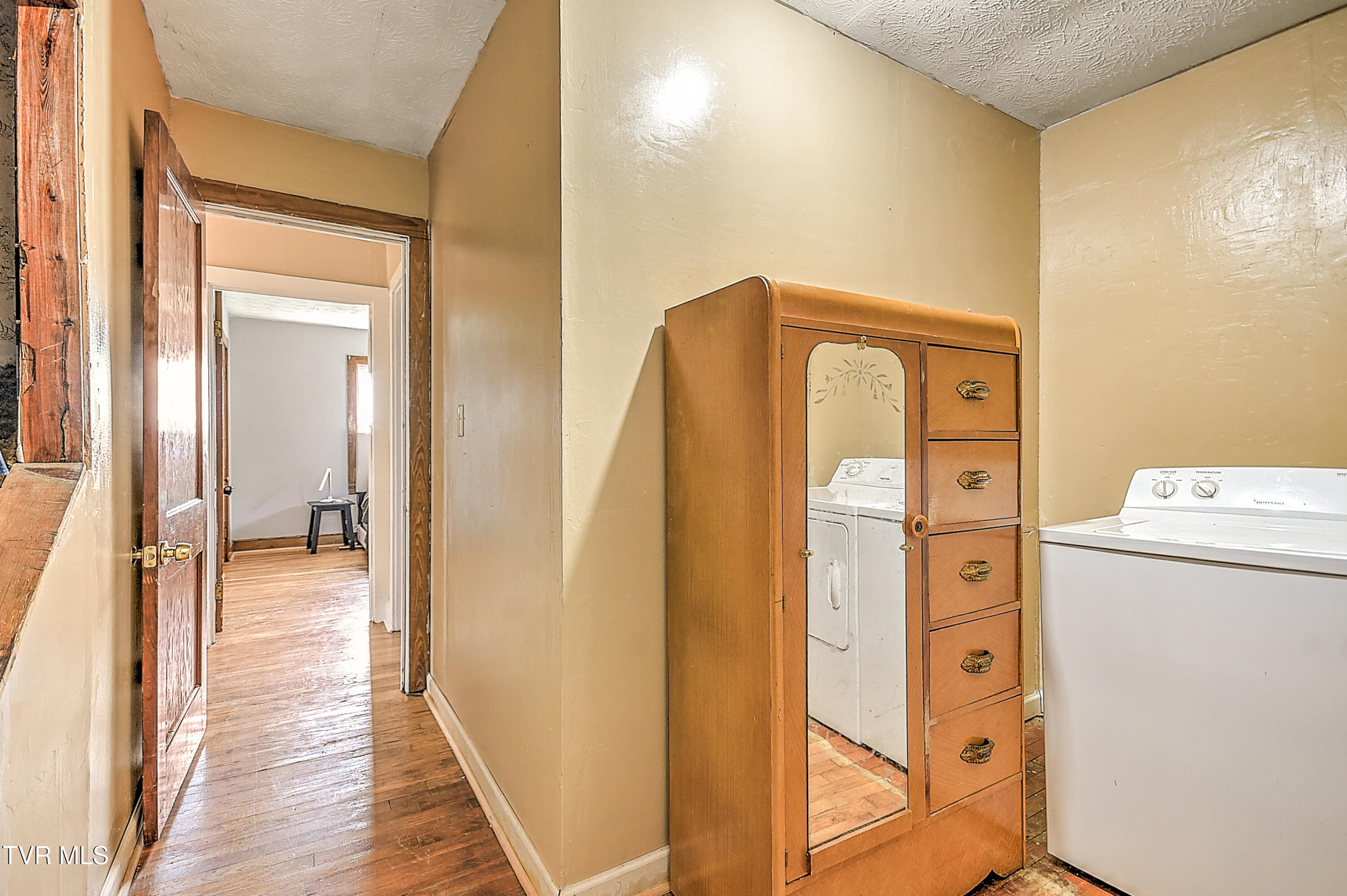 204 Lucy Road Kingsport, TN 37660 - Photo 19 of 41 204 Lucy DP-19