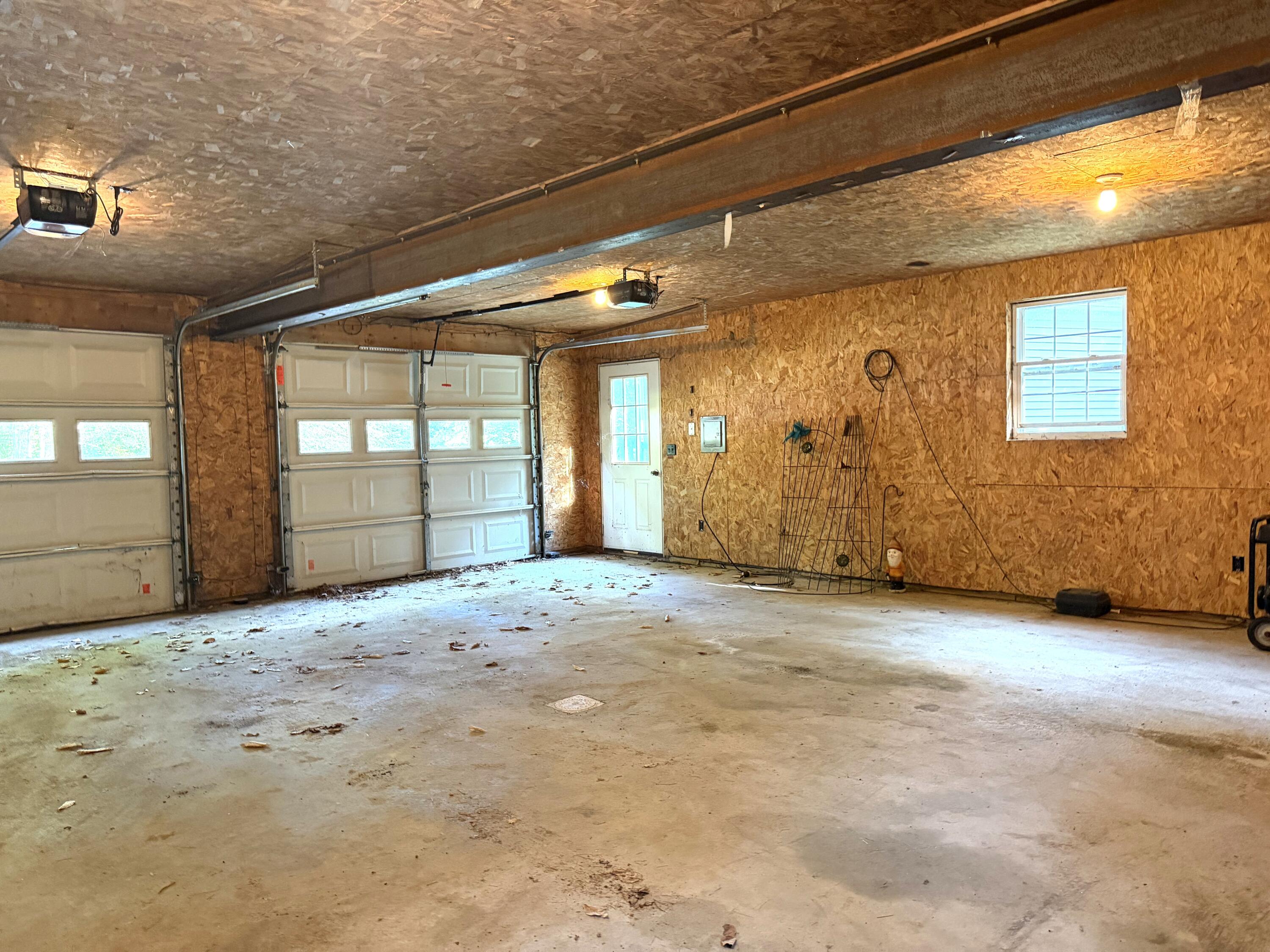 327 Middle Road Oakland, ME 04963 - Photo 21 of 38 18
