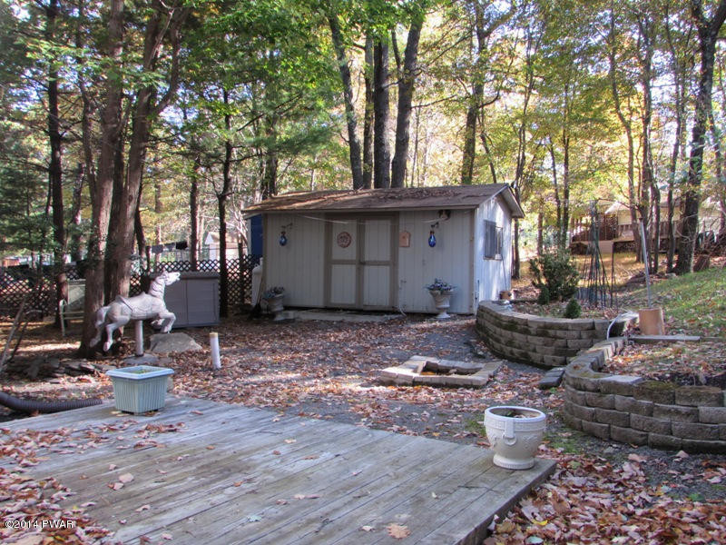114 Mink Road Dingmans Ferry, PA 18328 - Photo 19 of 24