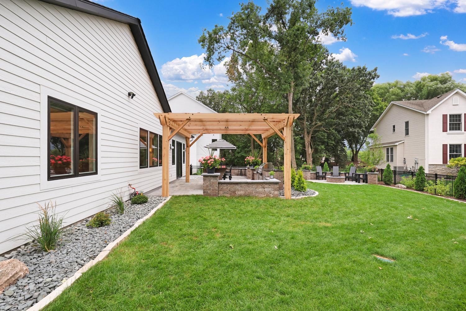 4951 Parkside Circle Eagan, MN 55123 - Photo 6 of 68