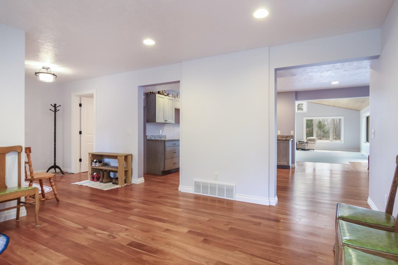 11222 Nichols Road Interlochen, MI 49643 - Photo 32 of 76 1898929-31.JPG