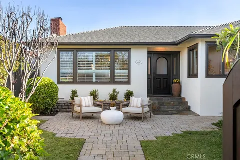 $3,990,000 | 453 Seaward Road, Corona del Mar, CA 92625