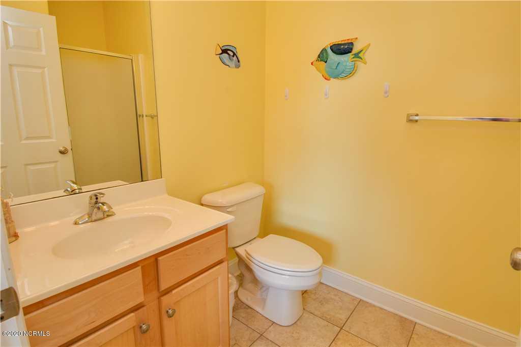 709 Salter Path Road Indian Beach, NC 28512 - Photo 42 of 89 3rd Bath