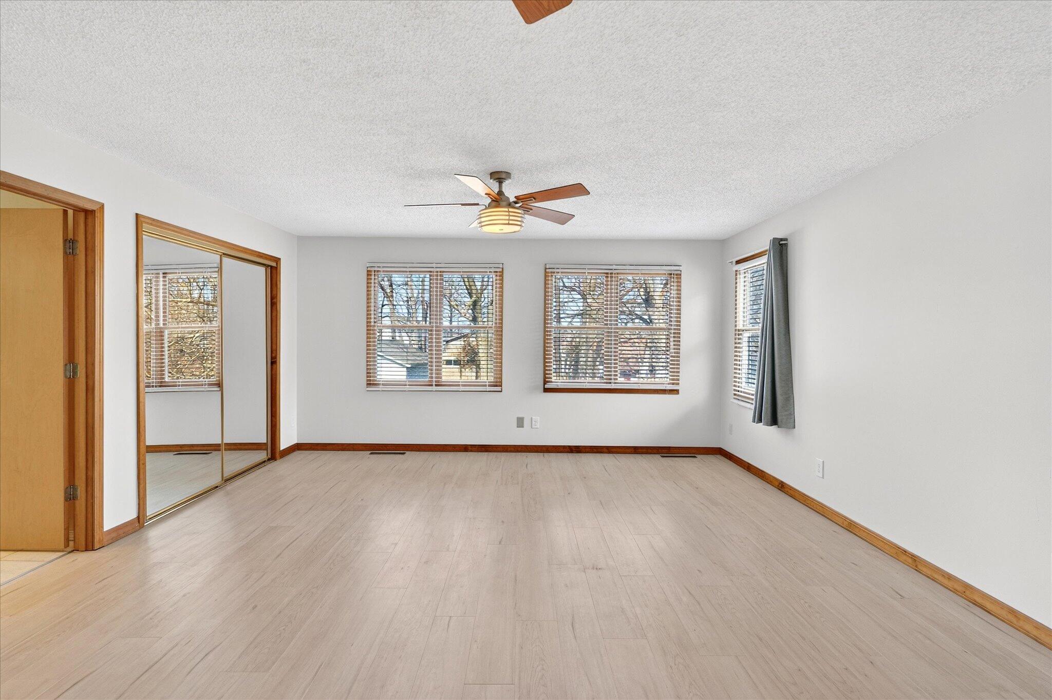 1345 East Walnut Street Springfield, MO 65802 - Photo 19 of 43 Master