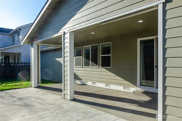 $649,000 | 9028 Buttercup Street Southeast, Tumwater, WA 98501