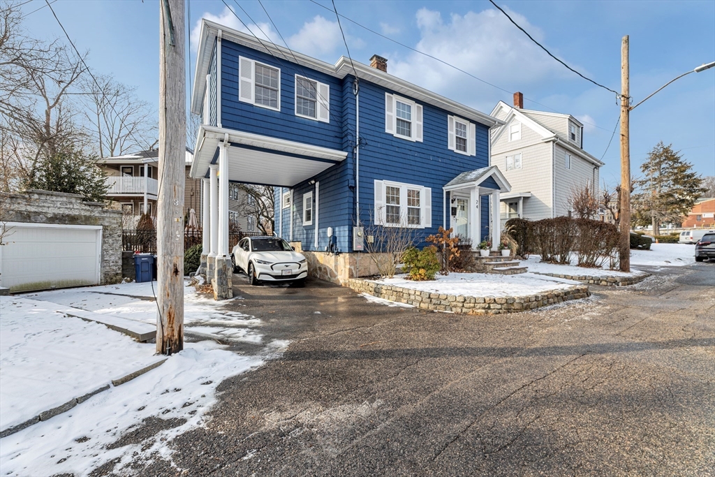24 Rhoda Street Boston, MA 02132 - Photo 29 of 32 Gallery Image 29