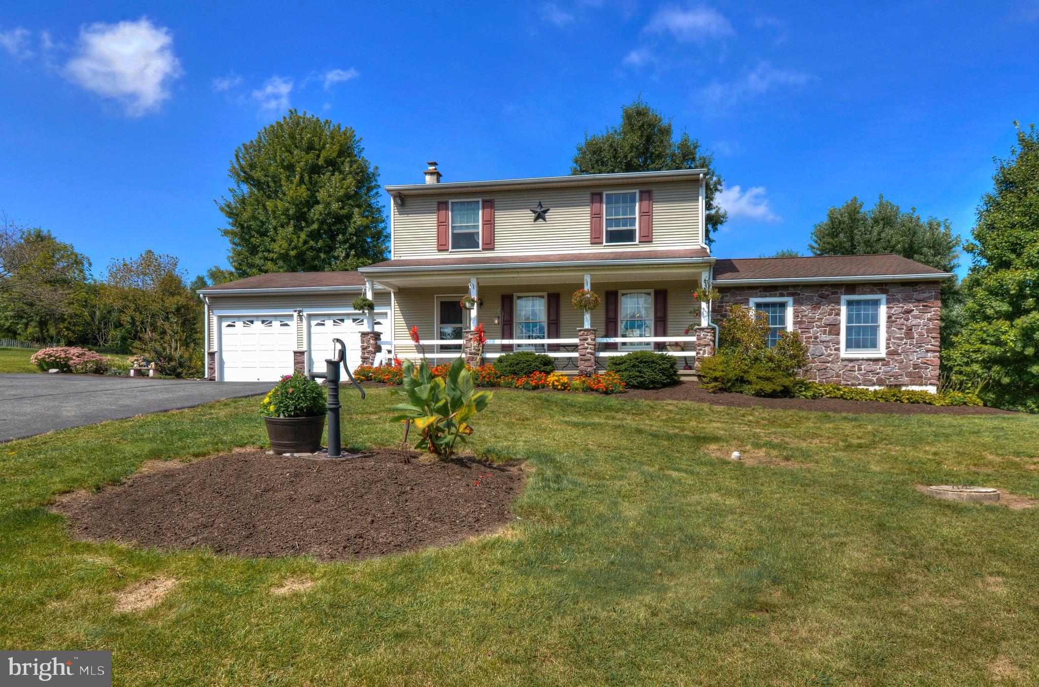 205 Cross Road Gilbertsville, PA 19525 - Photo 1 of 49 Gallery Image 1