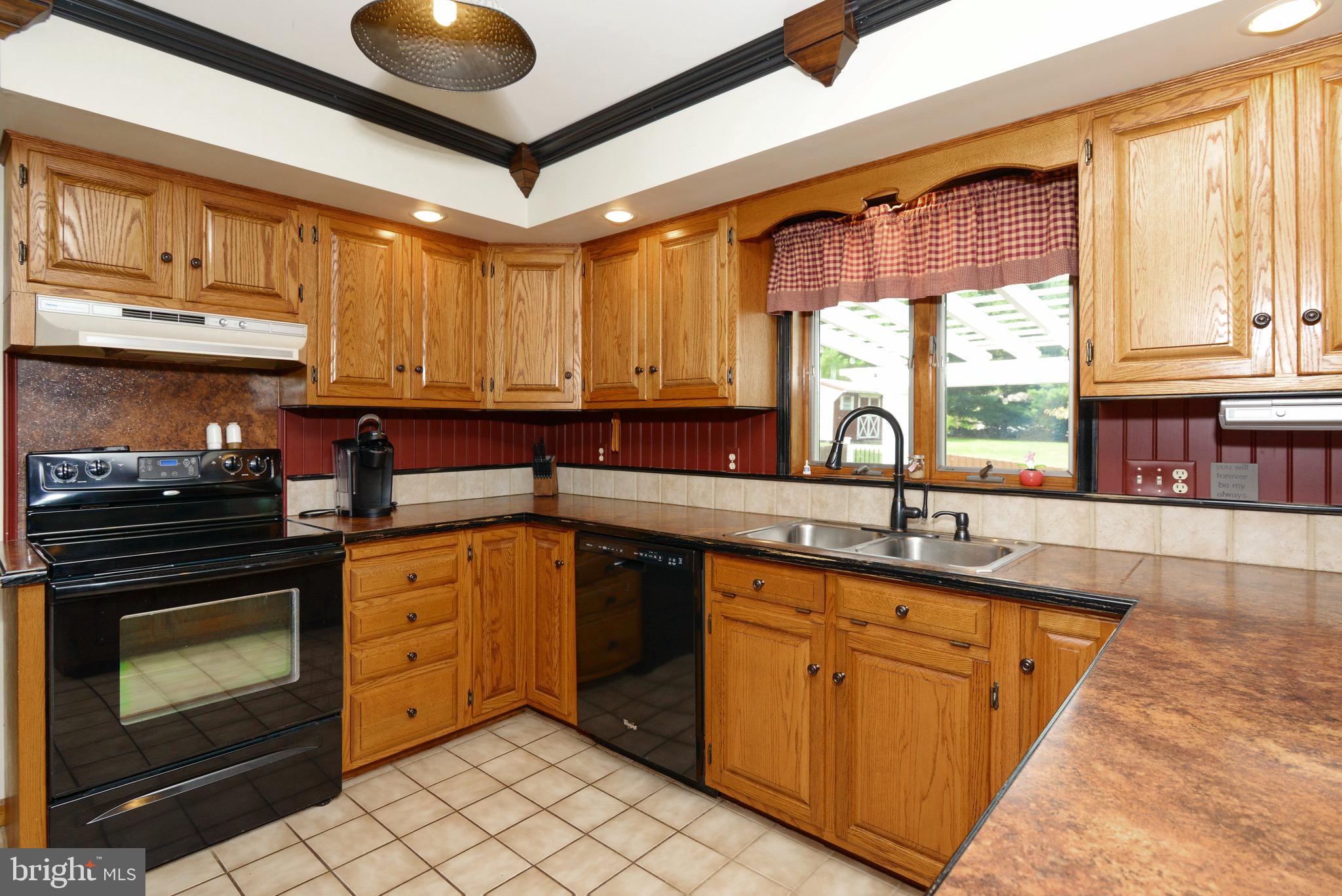 205 Cross Road Gilbertsville, PA 19525 - Photo 15 of 49 Gallery Image 15