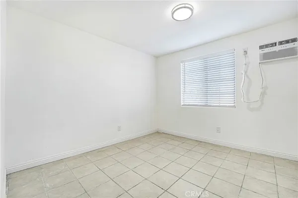 $2,900 | 400 West 109th Street, Unit 2, Los Angeles, CA 90061