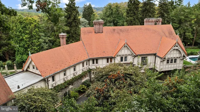 $2,900,000 | 1717 Woodland Road, Abington, PA 19001