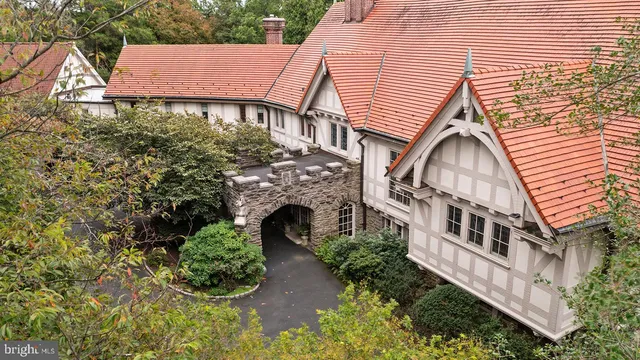 $2,900,000 | 1717 Woodland Road, Abington, PA 19001