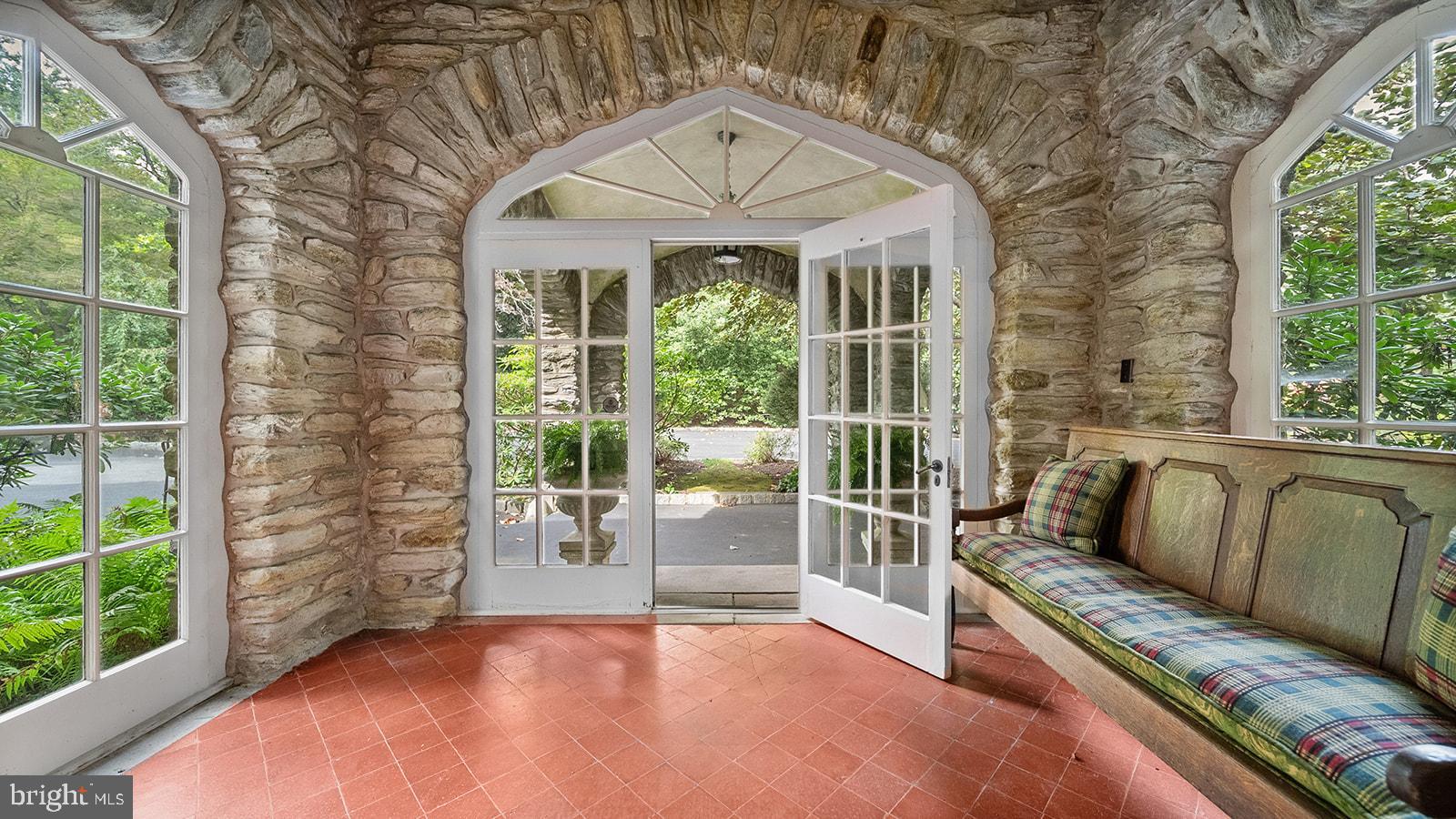 1717 Woodland Road Abington, PA 19001 - Photo 5 of 141