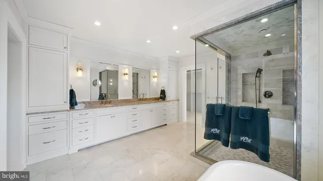 $2,900,000 | 1717 Woodland Road, Abington, PA 19001