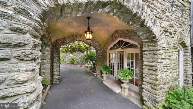 $2,900,000 | 1717 Woodland Road, Abington, PA 19001