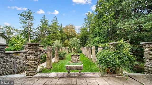 $2,900,000 | 1717 Woodland Road, Abington, PA 19001