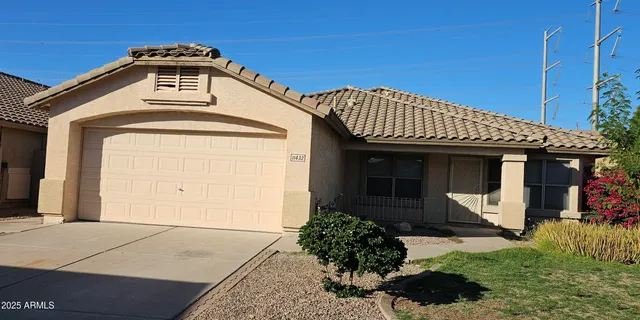 $2,200 | 11432 East Petra Avenue, Mesa, AZ 85212