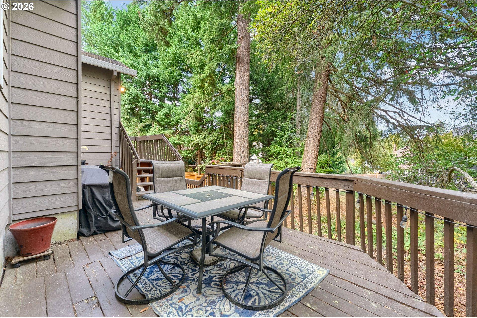 10340 Southwest Dunlin Place Beaverton, OR 97007 - Photo 32 of 37 Deck