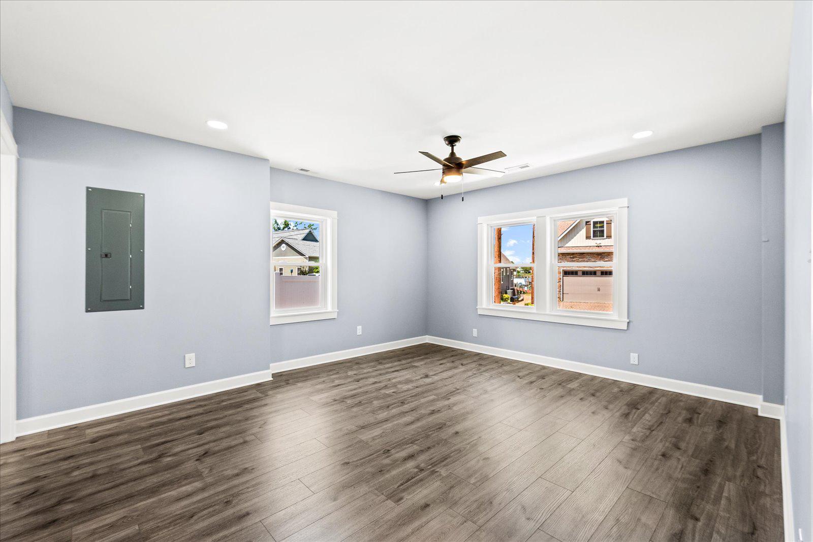 408 Wirt Street Colonial Beach, VA 22443 - Photo 20 of 48 large primary ensuite bedroom with bright lighting