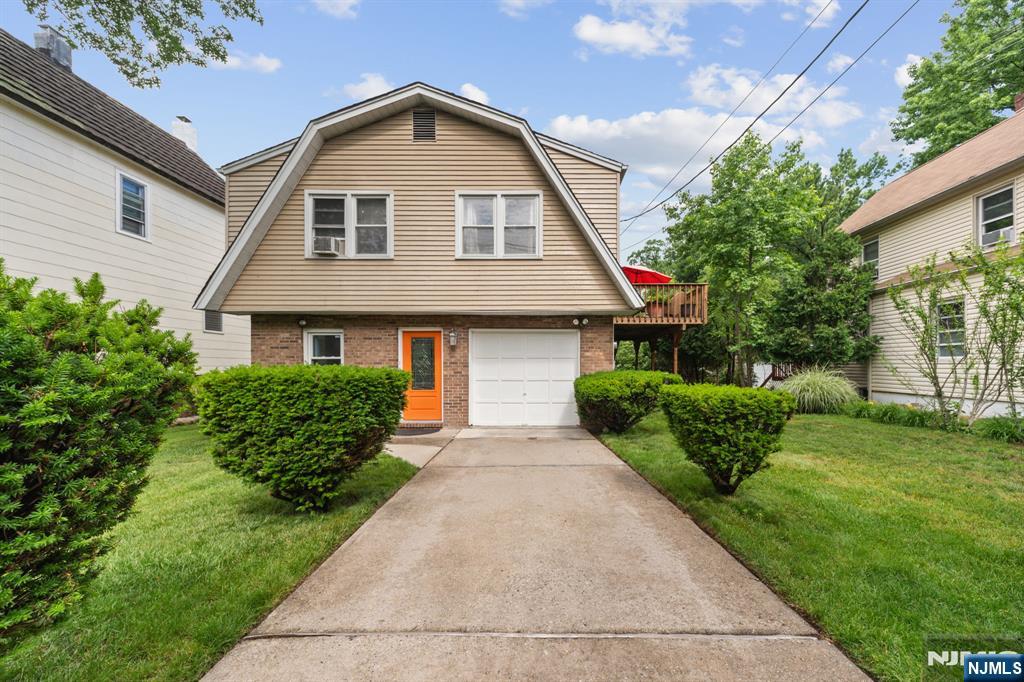 132 Spring Street Leonia, NJ 07605 - Photo 5 of 47